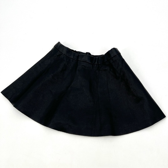 H&M Girl's Black Faux Leather Preppy A-Line Lined Skirt Size 4-5Y - Picture 1 of 12